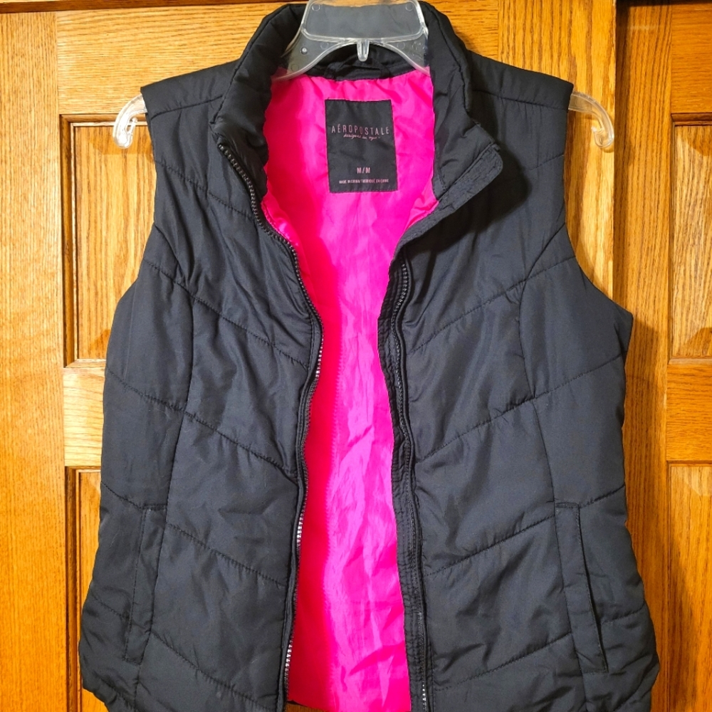 Aeropostale Women's Black Vest